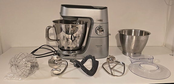 Product image 1 of 2