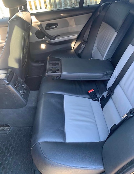BMW 320d 9 of 12