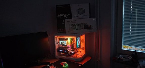 Product image 1 of 10