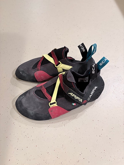 Product image 1 of 3