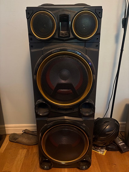Product image 1 of 4