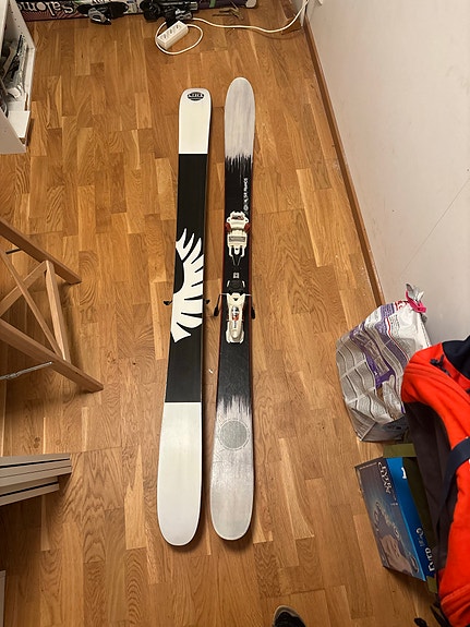 Product image 1 of 3
