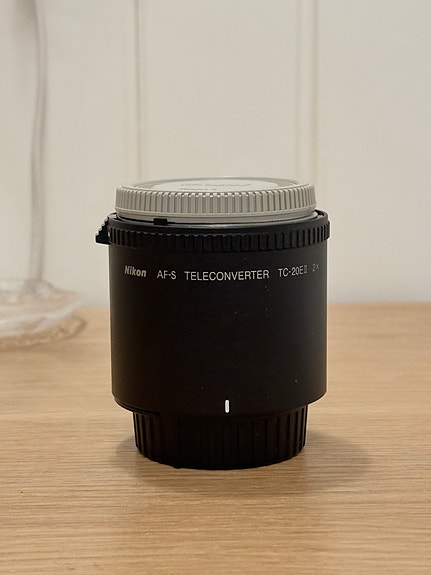 Product image 1 of 2