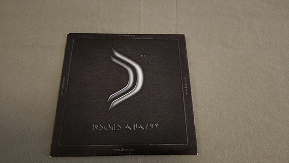 Product image 1 of 4