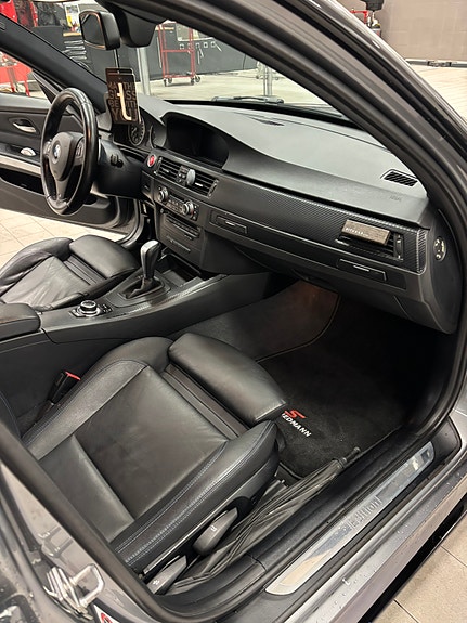 BMW 325d 14 of 14