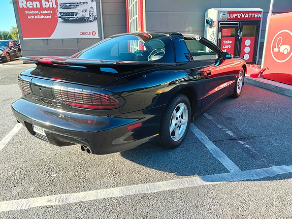 Pontiac Trans Am 11 of 14