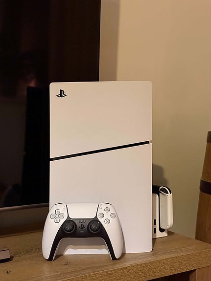 Playstation 5 standard edition - 1TB