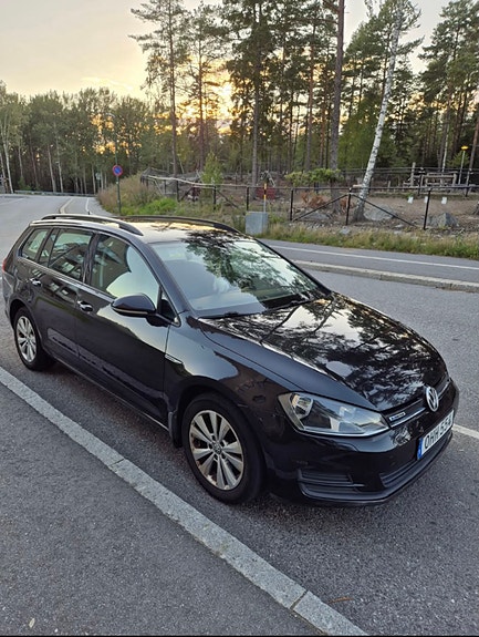 Volkswagen Golf VII