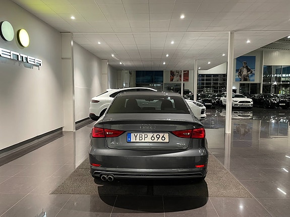 Audi A3 8 of 15