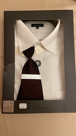 Product image 1 of 2