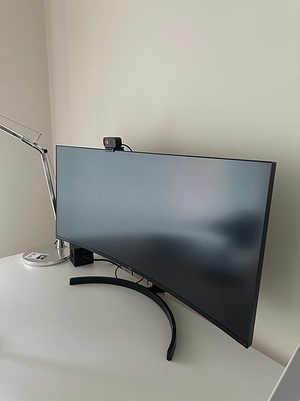 LG Curved UltraWide 34WN80C-B skärm