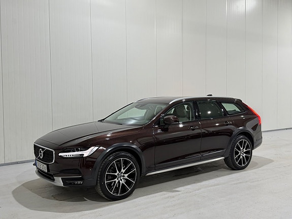 Volvo V90 Cross Country