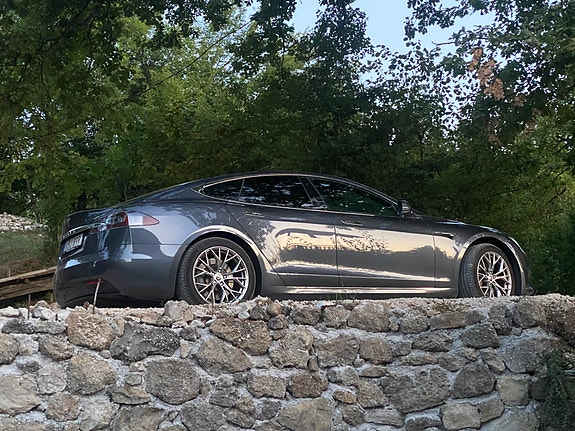 Tesla Unknown