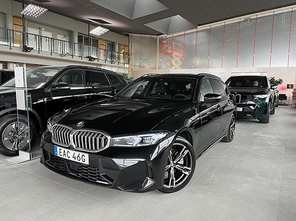 BMW 330e