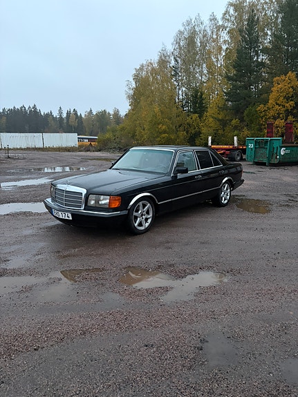 Mercedes-Benz 300 SD