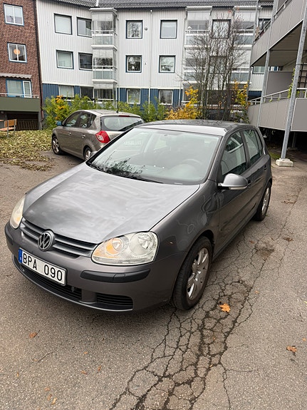 Volkswagen Golf V