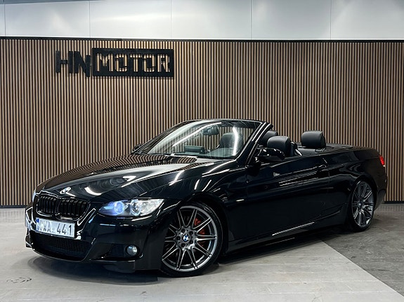 BMW 330i