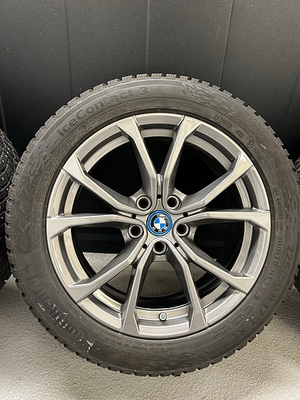 BMW Original Vinterhjul 17” Continental IceContact 3