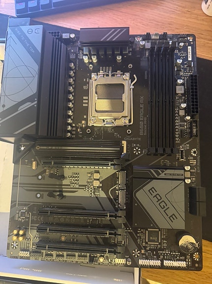 Gigabyte B650 Eagle ax