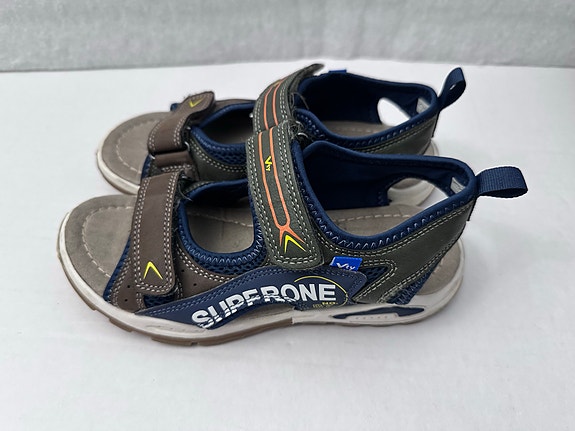Vty Superone sportiga sandaler med kardborreband - Storlek 36
