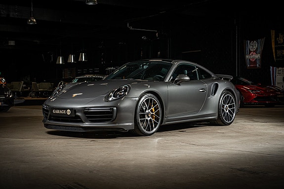 Porsche 911 Turbo S