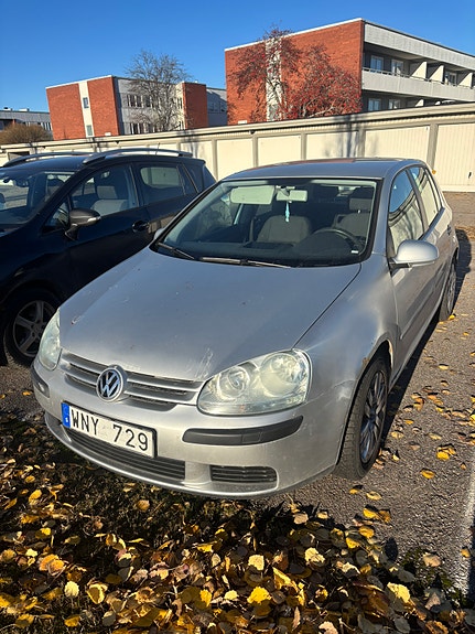 Volkswagen Golf V