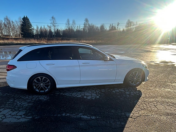 Mercedes-Benz 220 D