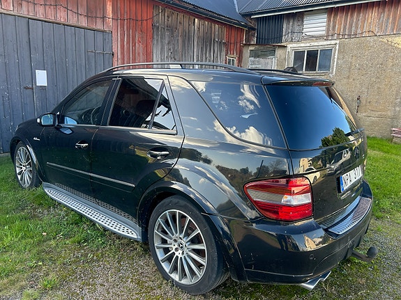 Mercedes-Benz ML 63 AMG