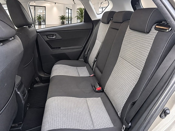 Toyota Auris 2018 – bild 15