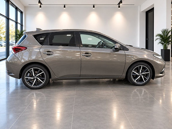 Toyota Auris 2018 – bild 6