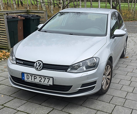 Volkswagen Golf VII