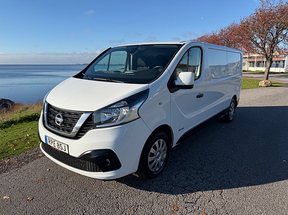 Nissan NV300