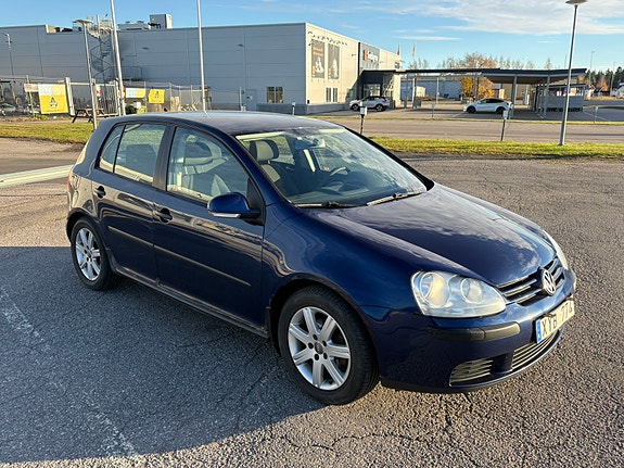 Volkswagen Golf V