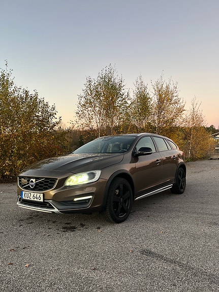 Volvo V60 Cross Country