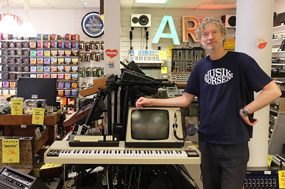 Product image 6 of 9