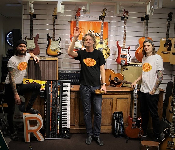 Product image 8 of 9