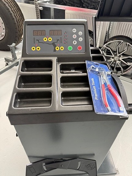 Product image 5 of 9