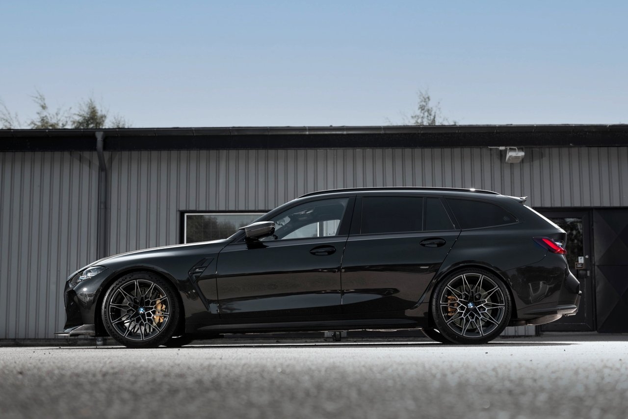 BMW M3 2024, photo 3/10