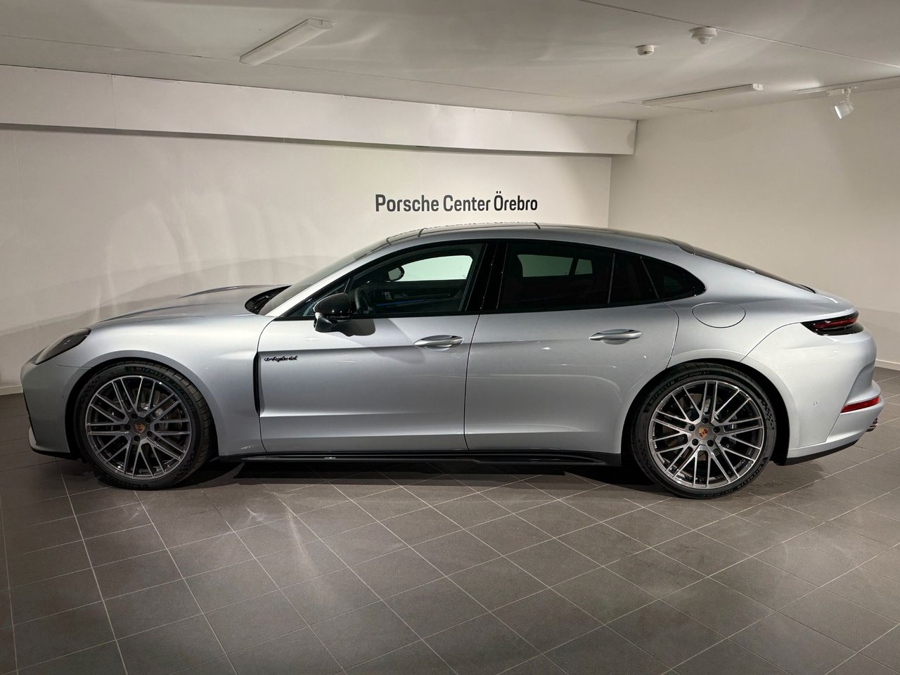 Porsche Panamera 4 E-Hybrid 2026, bild 4/10