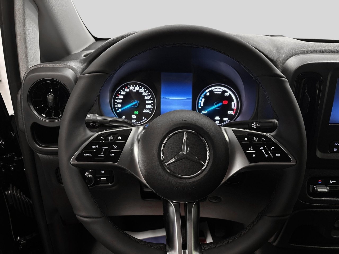 Mercedes-Benz eVito 129 Lång 90kwh 2026, bild 4/10