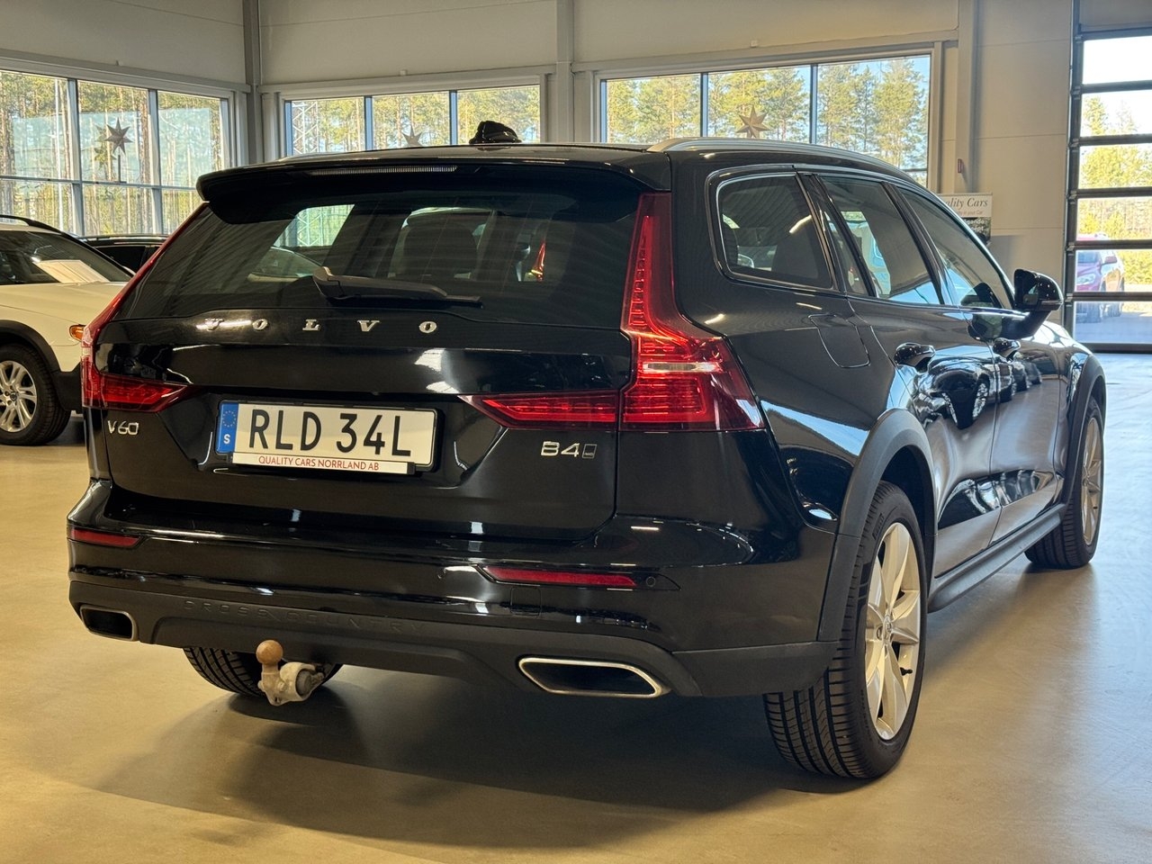 Volvo V60 Cross Country 2021, bild 4/10