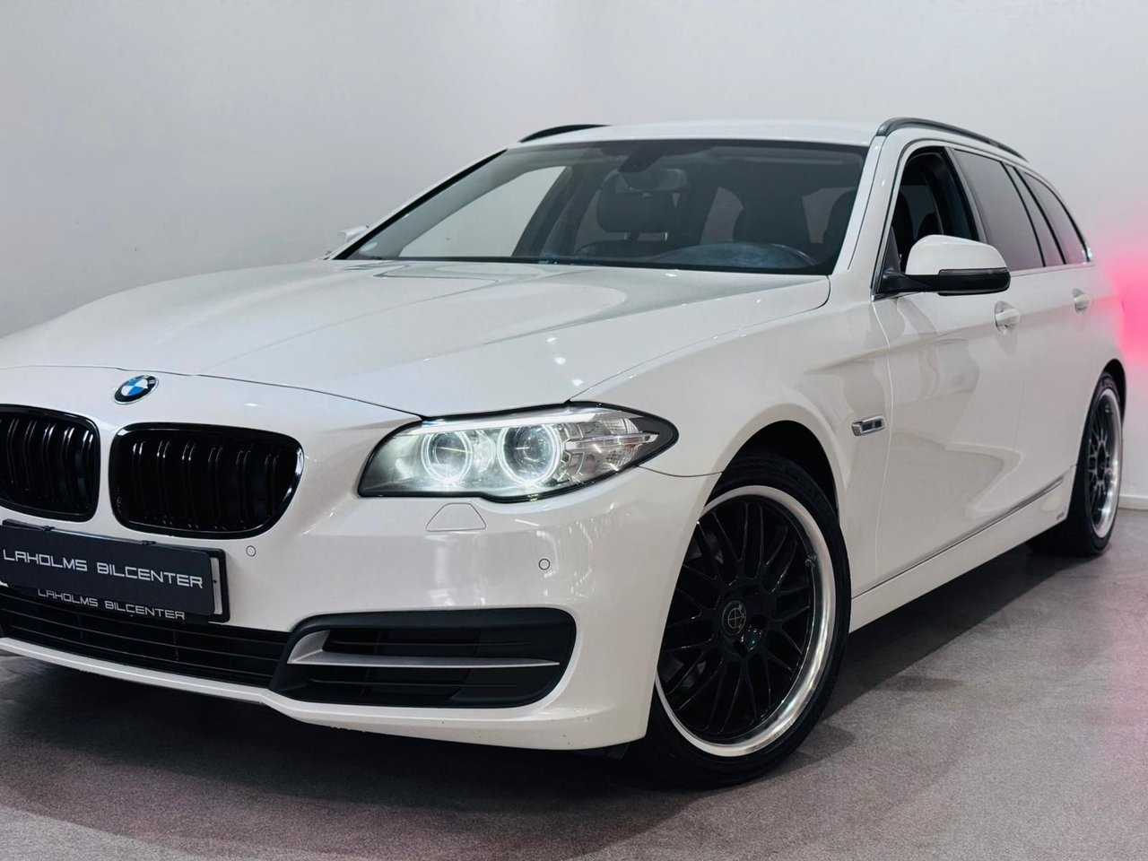 BMW 520 2015, photo 3/10