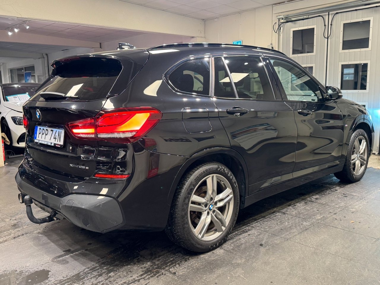 BMW X1 2022, photo 4/10