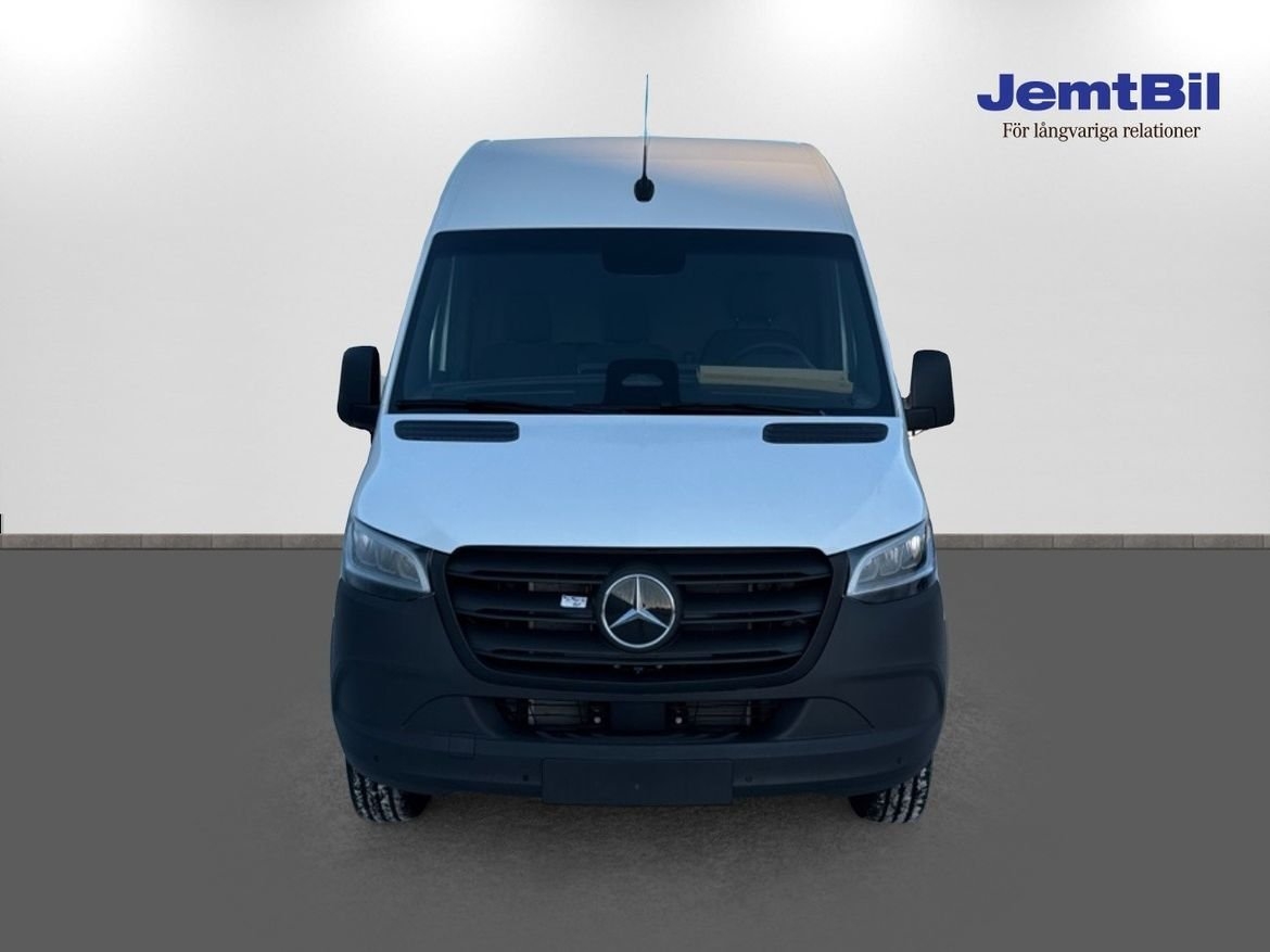 Mercedes-Benz eSprinter 312 2025, bild 2/10