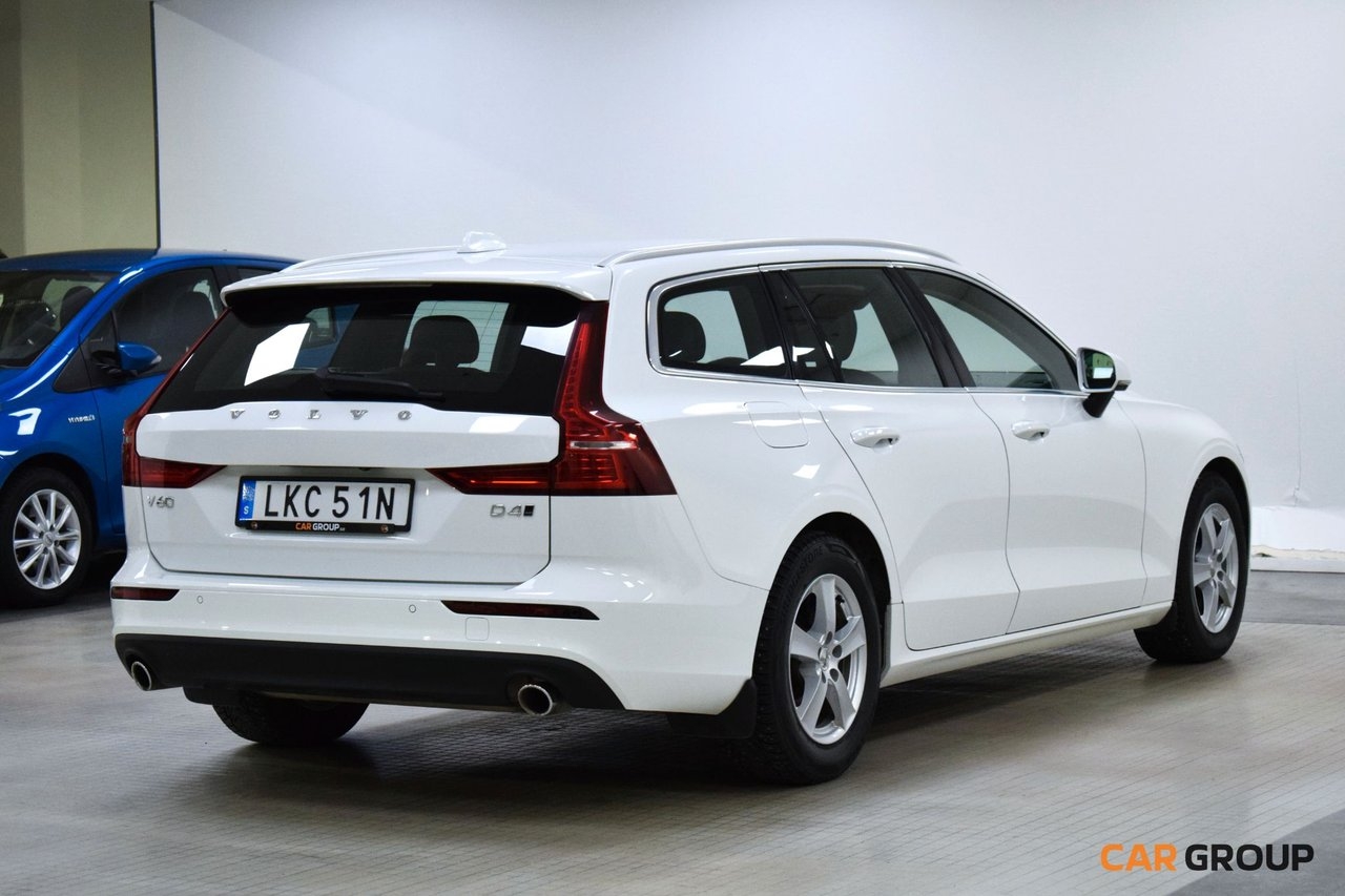 Volvo V60 D4 AWD Advanced Momentum 2020, photo 6/10