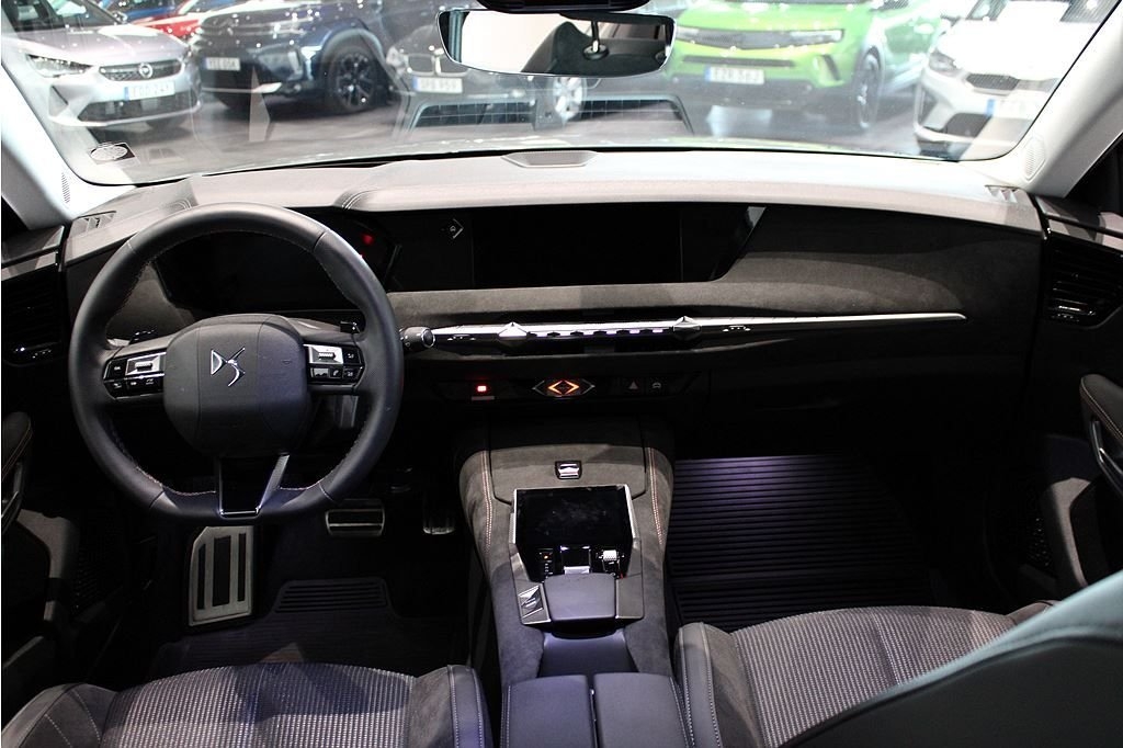 DS 4 Performance Line E-Tense 225hk Aut 2023, photo 6/10
