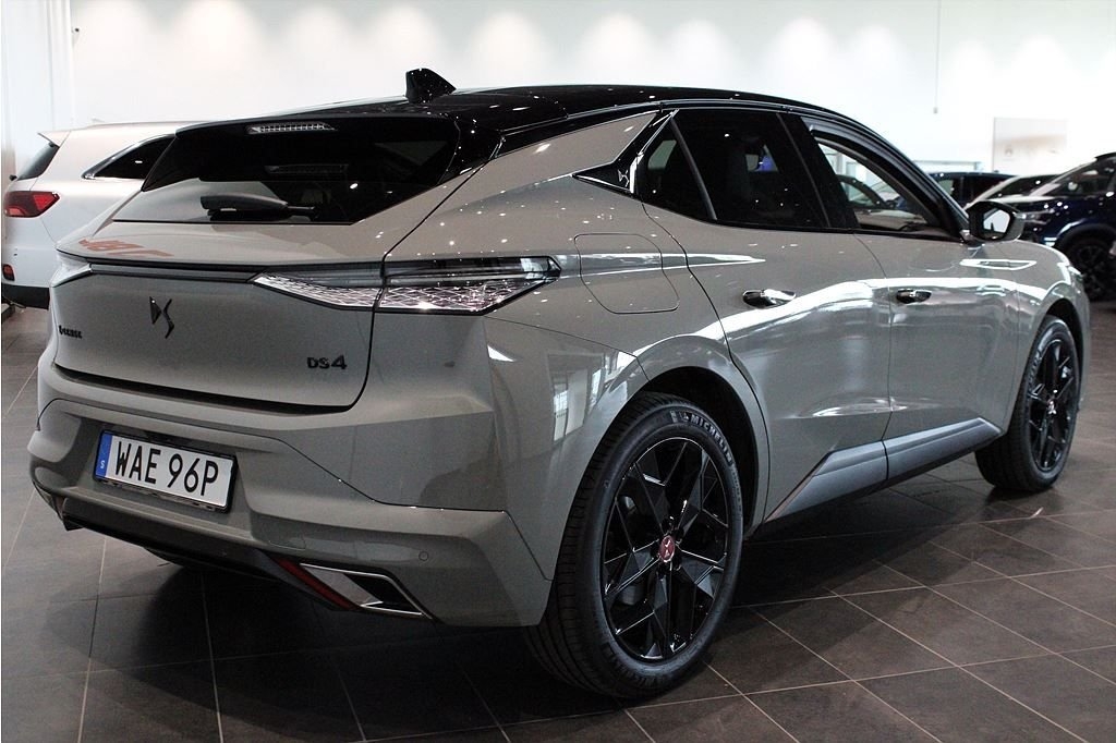 DS 4 Performance Line E-Tense 225hk Aut 2023, photo 4/10