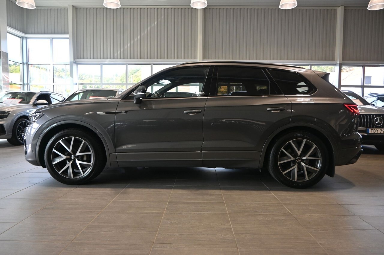 Volkswagen Touareg 2023, bild 2/10
