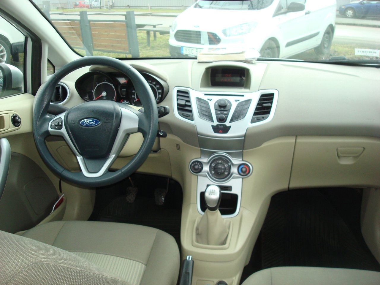 Ford Fiesta 2013, kuva 5/6