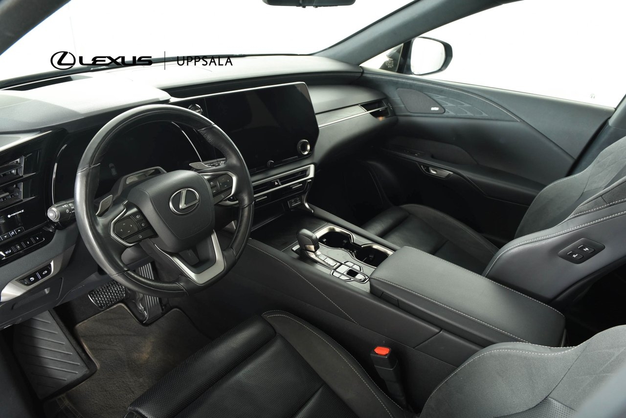 Lexus RX 450h+ Luxury Plug-In 2023, bild 6/10